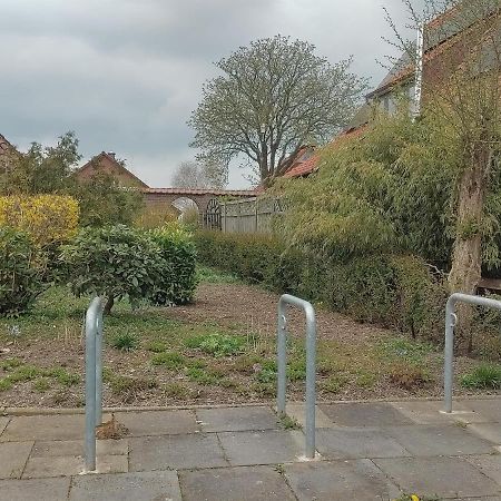 Ferienwohnung Alte Schule Ruhwarden Exteriör bild
